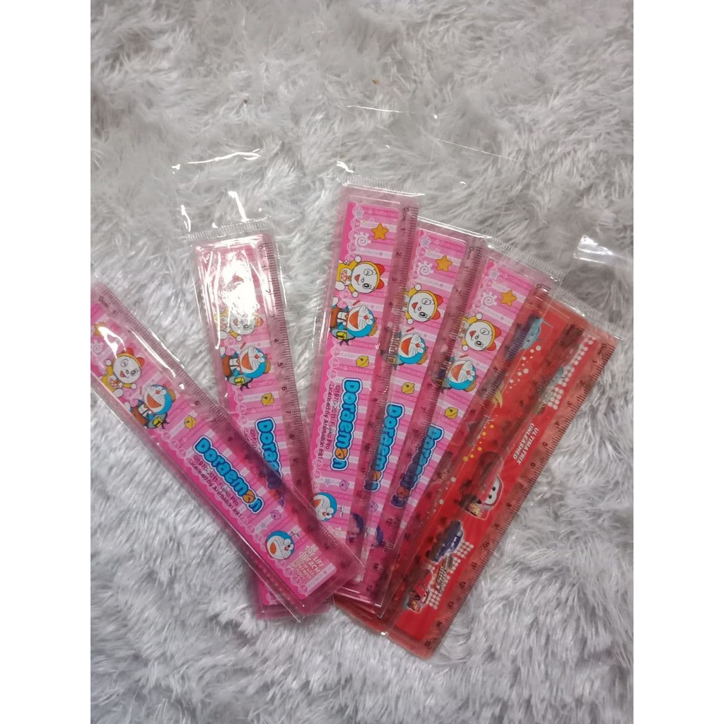 

PENGGARIS FANCY 15cm