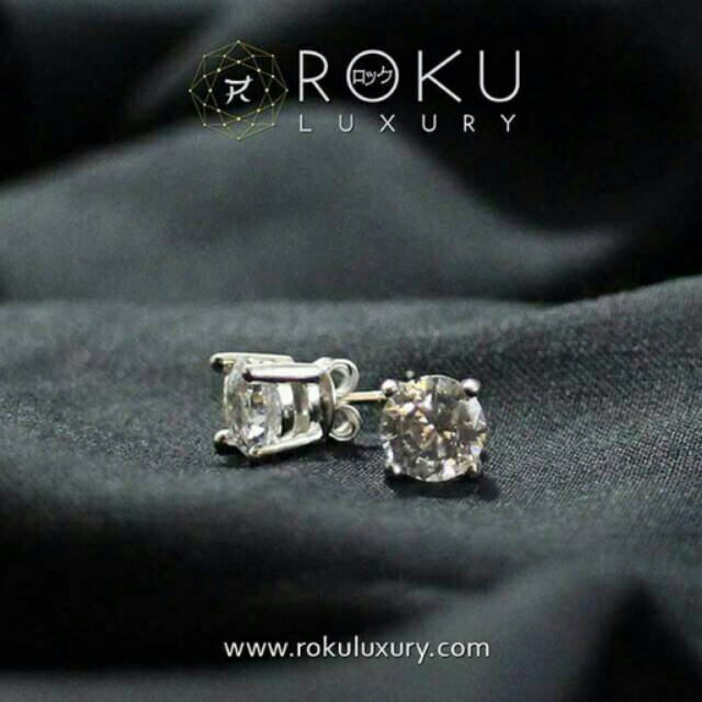 Roku Diamond + Earrings