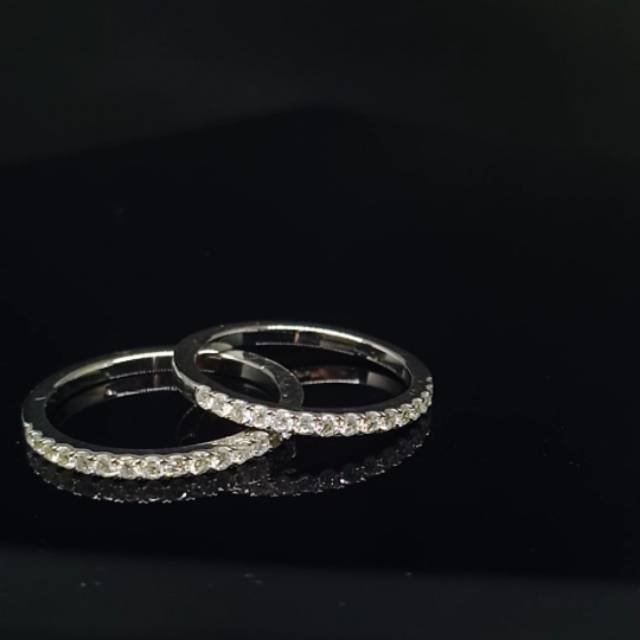 Cincin listring berlian