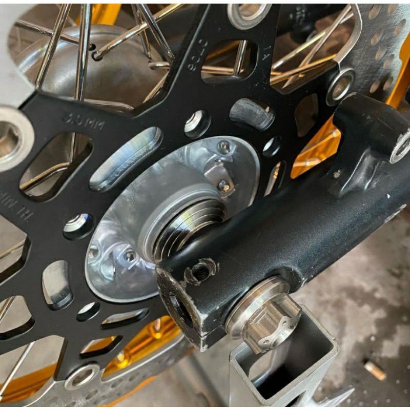 BOSHING CNC TROMOL DEPAN DTRACKER KLX L BF S PNP SHOK SHOCK NINJA R RR BOSH GEARBOX SEPASANG KANAN K