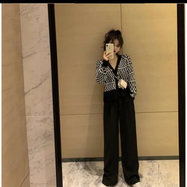 STELAN CARDIGAN  RAJUT WANITA DAN  CELANA  KULOT PANJANG 