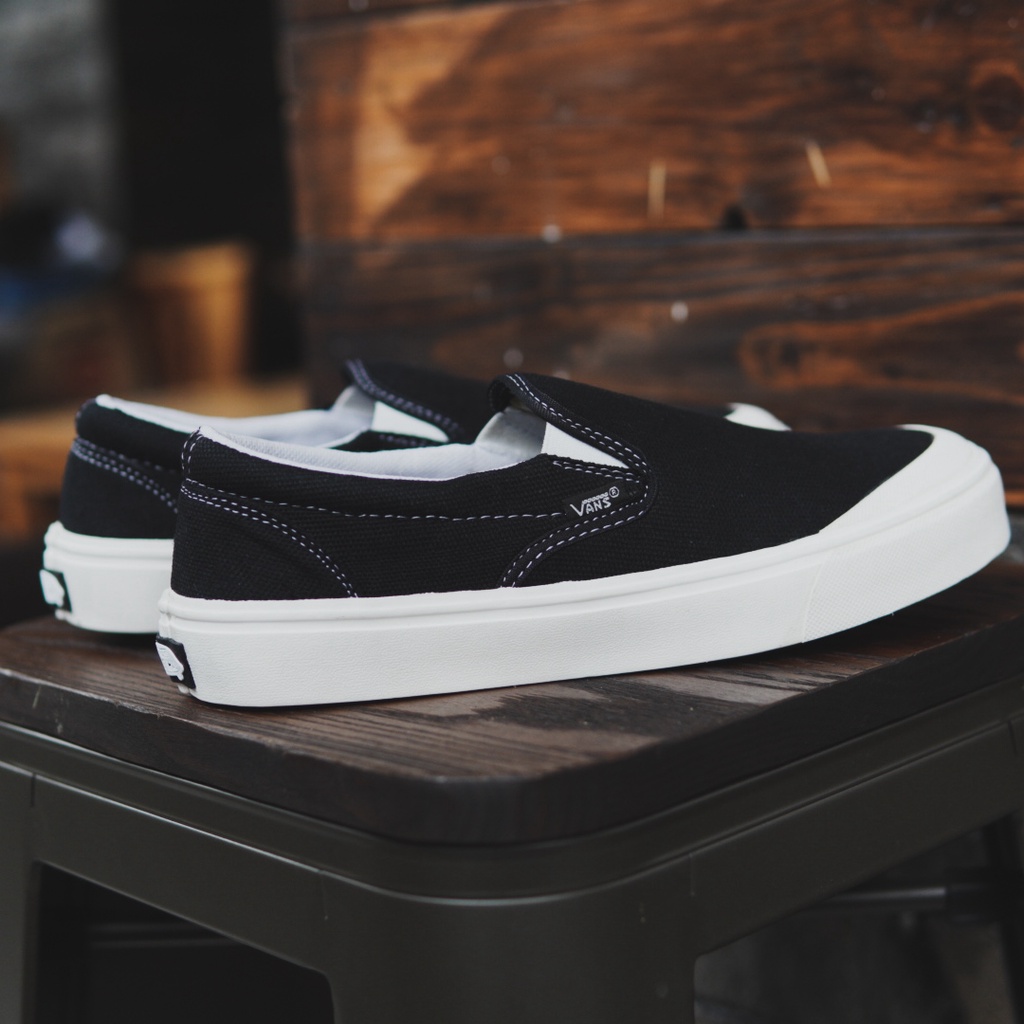 Sepatu Vans Slip On Motif TOE CAP LX Checkerboard Catur Black Off White Hitam Putih - Un-Original Premium (BISA BAYAR DI TEMPAT)