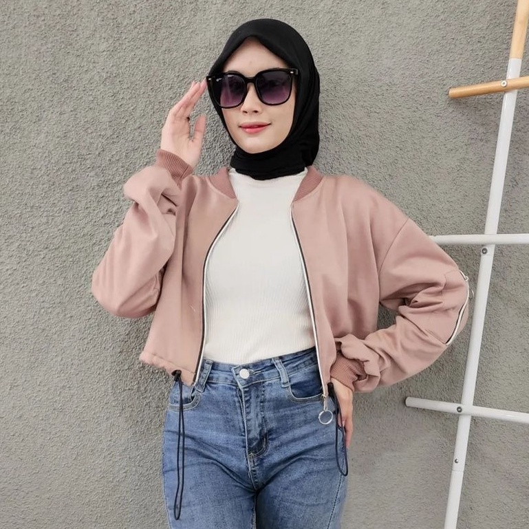 MVP - Milki Crop - Jaket Oversize Crop Wanita Kekinian