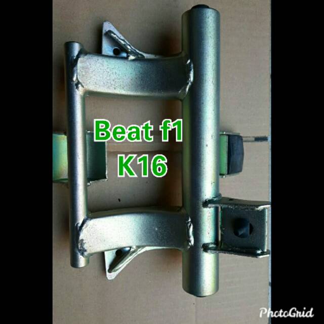 LINK ASSY ENGINE HANGER/pengangan/penghantar/sambungan/swing arm mesin Beat f1