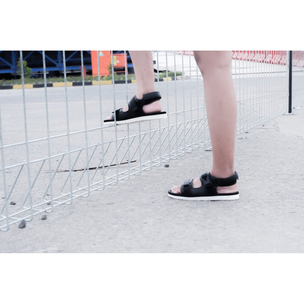 sandal wanita BW ( BLACKWHITE ) volkerfootwear