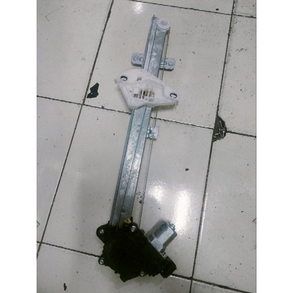 REGURATOR MOTOR POWER WINDOW HONDA CRV PRESTGE DEPAN KANAN