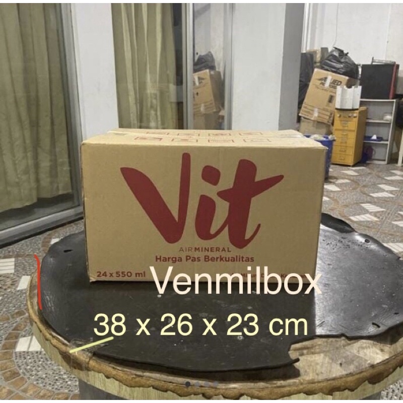 

Kardus bekas Vit 38x26x23 cm (24 x 550 ml) 300 Single Wall