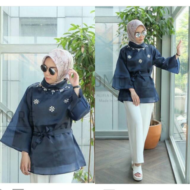 Mozza Blouse Navy - Edmore