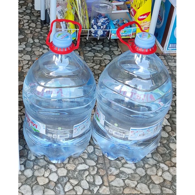 

le minerale galon 15 liter