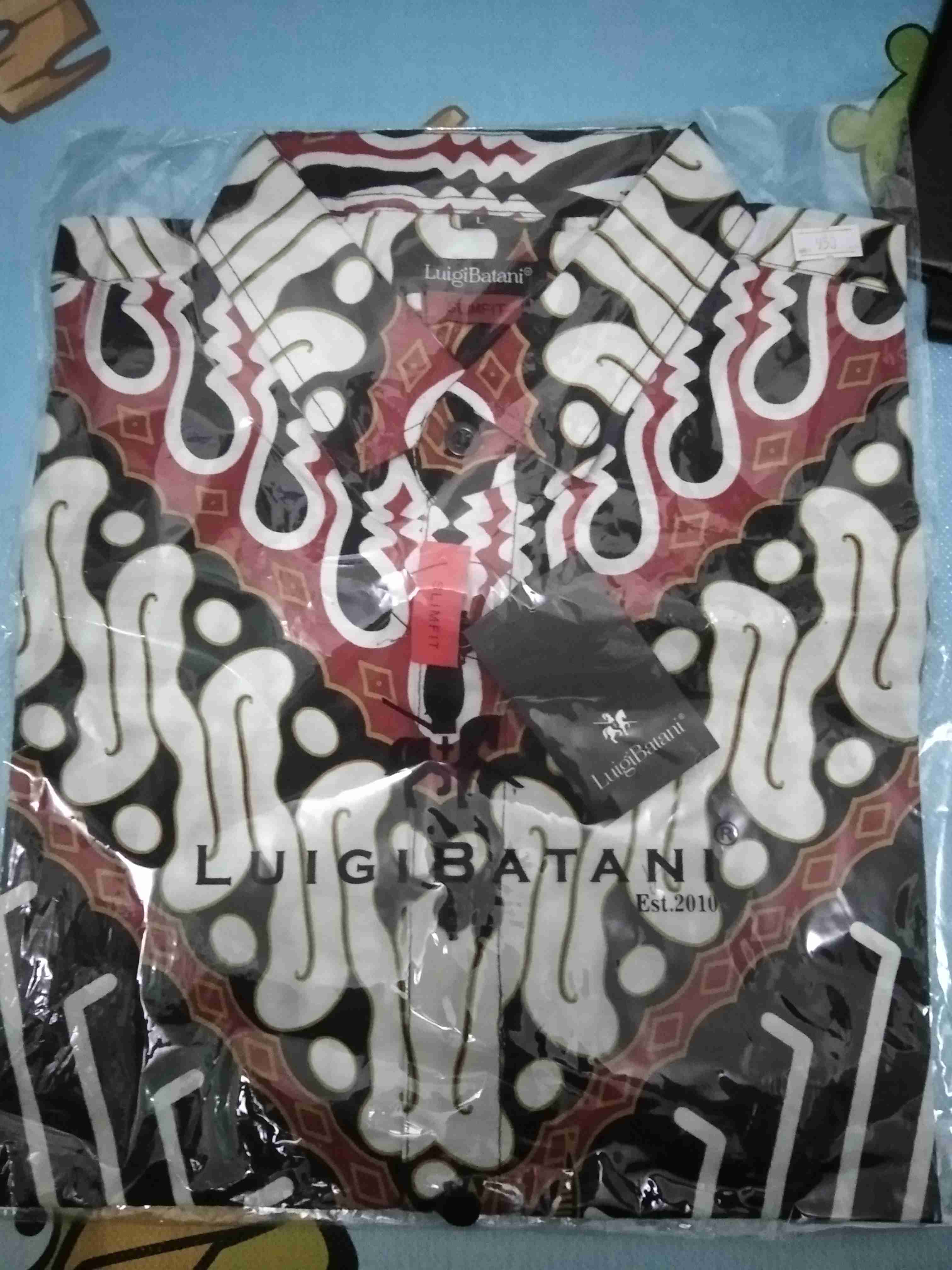 Batik Pria//batik Modern//batik Cowok//batik Istimewa//batik Kekinian//kode Batik:cbs 710