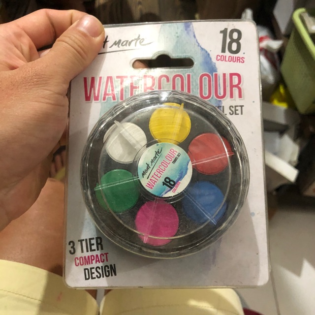 

Water color cake mont marte 18 warna