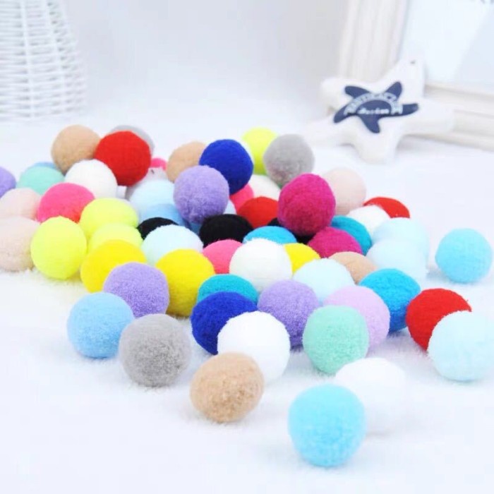 Pom pom bola bulu mainan kucing mini tikus ball cat toys animal pet