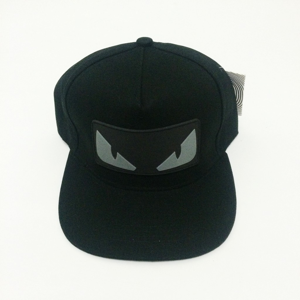 Topi Snapback Fendi Hitam import murah