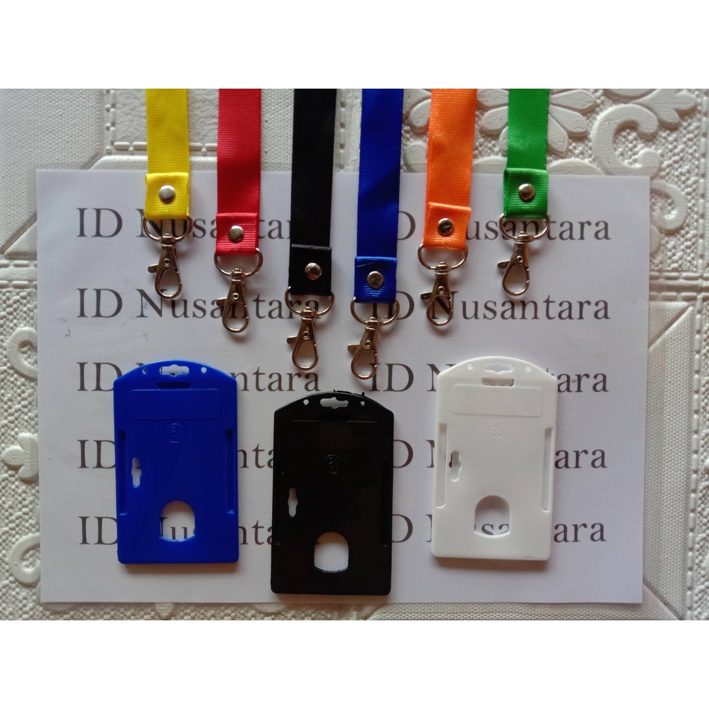

Paket Tali 2cm Polos/No Stofer + Casing ID Card Plastik Evbes