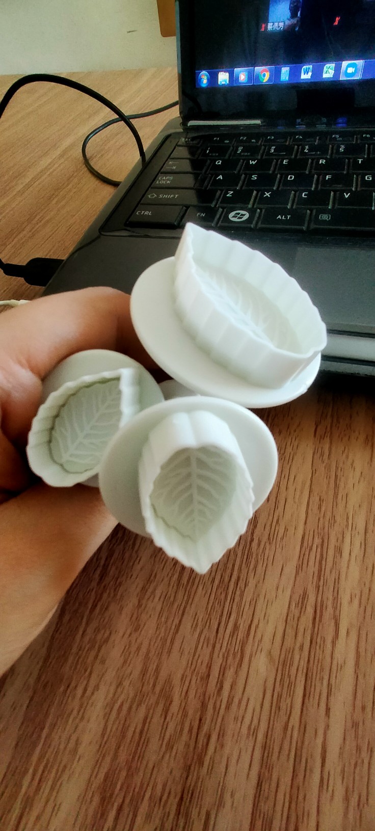 Jasmin Orient Kuning A4 (wangi, Corak)