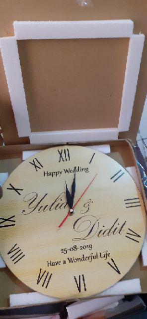 Jam Dinding Murah Kado Nikahan Ultah Kelulusan Custom