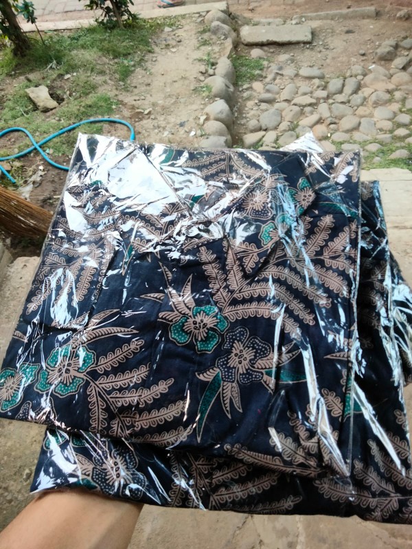 Kemeja Batik Pria Lengan Panjang Size M L Xl Xxl Bswart New Arrival