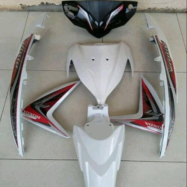 Body halus vario 110 fi,putih