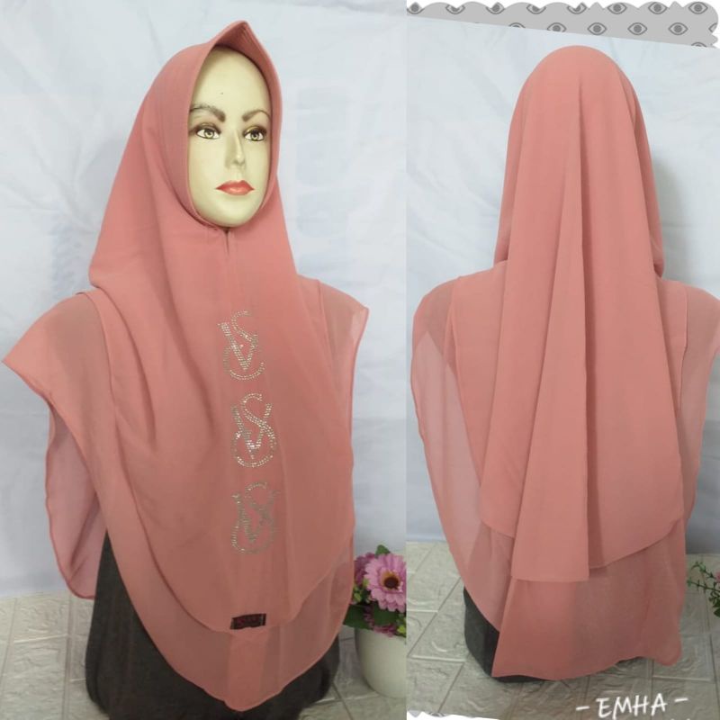 Hijab instan Rizky Payet Armany