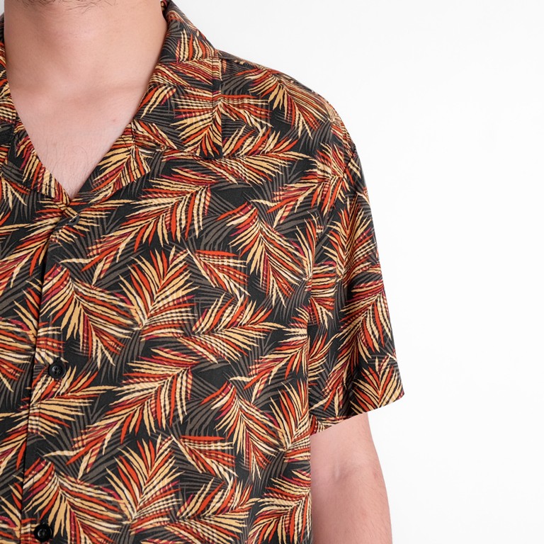 Kemeja Pria Motif Daun Bunga Lengan Pendek Kasual Original Distro
