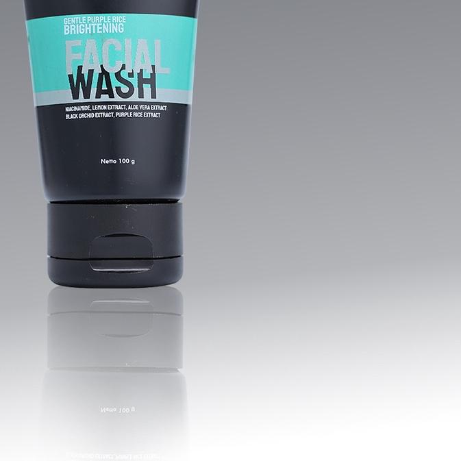 ☆ Pstore Glow Whitening Facial Wash Men with Niacinamide, Lemon Extract & Purple Rice Extract ◊