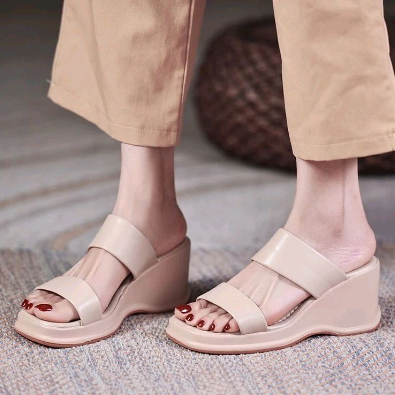 sendal wedges wanita import ringan dan nyaman tipe s70