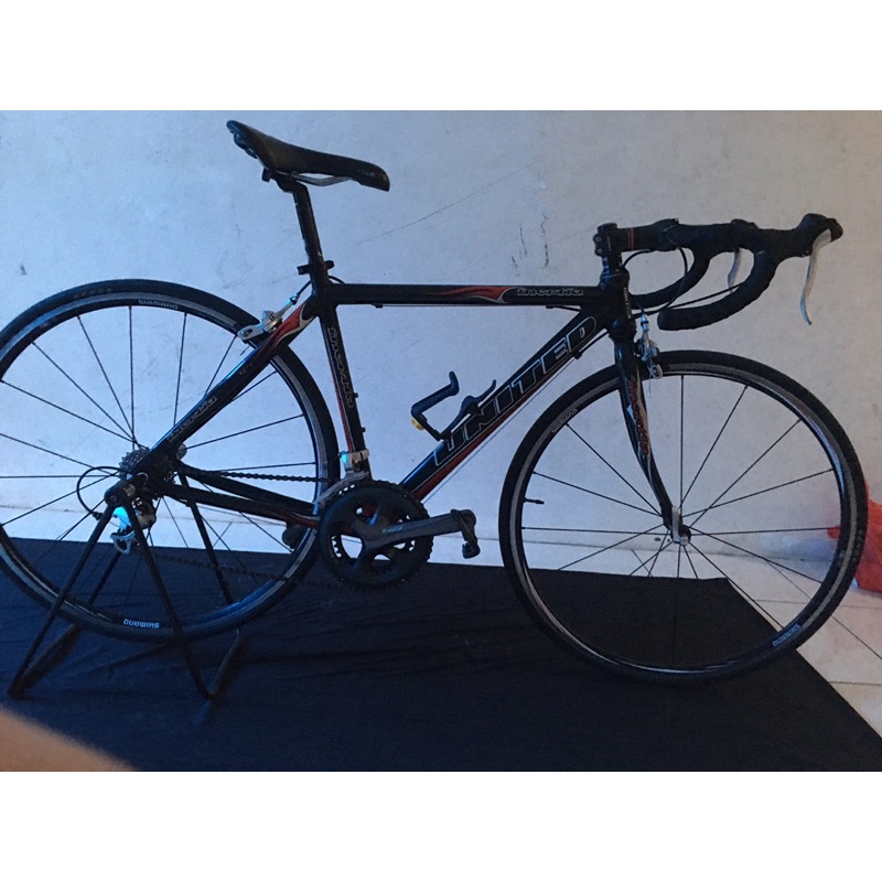 Road bike: United Inertia