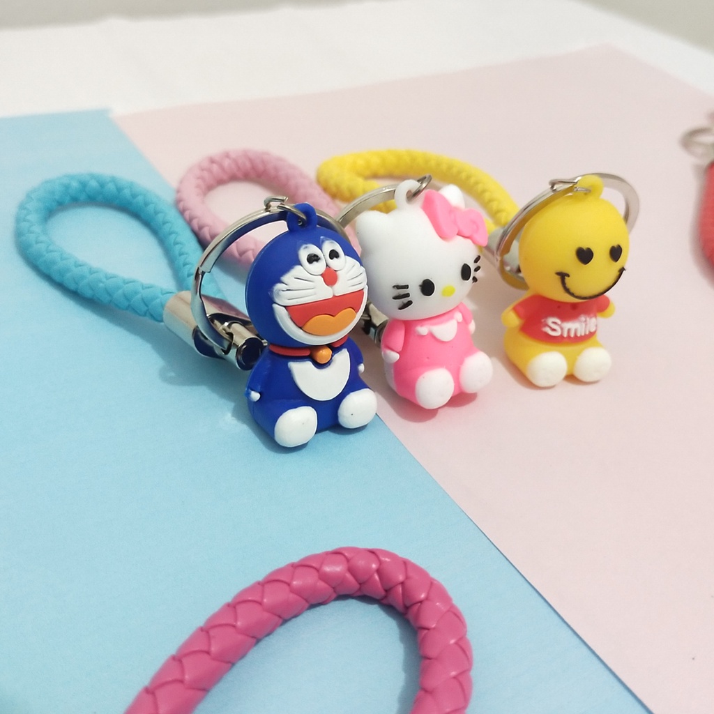 Gantungan kunci lucu ganci korea gantungan kunci Tambang karakter kartun doraemon hello kitty keychain spiderman