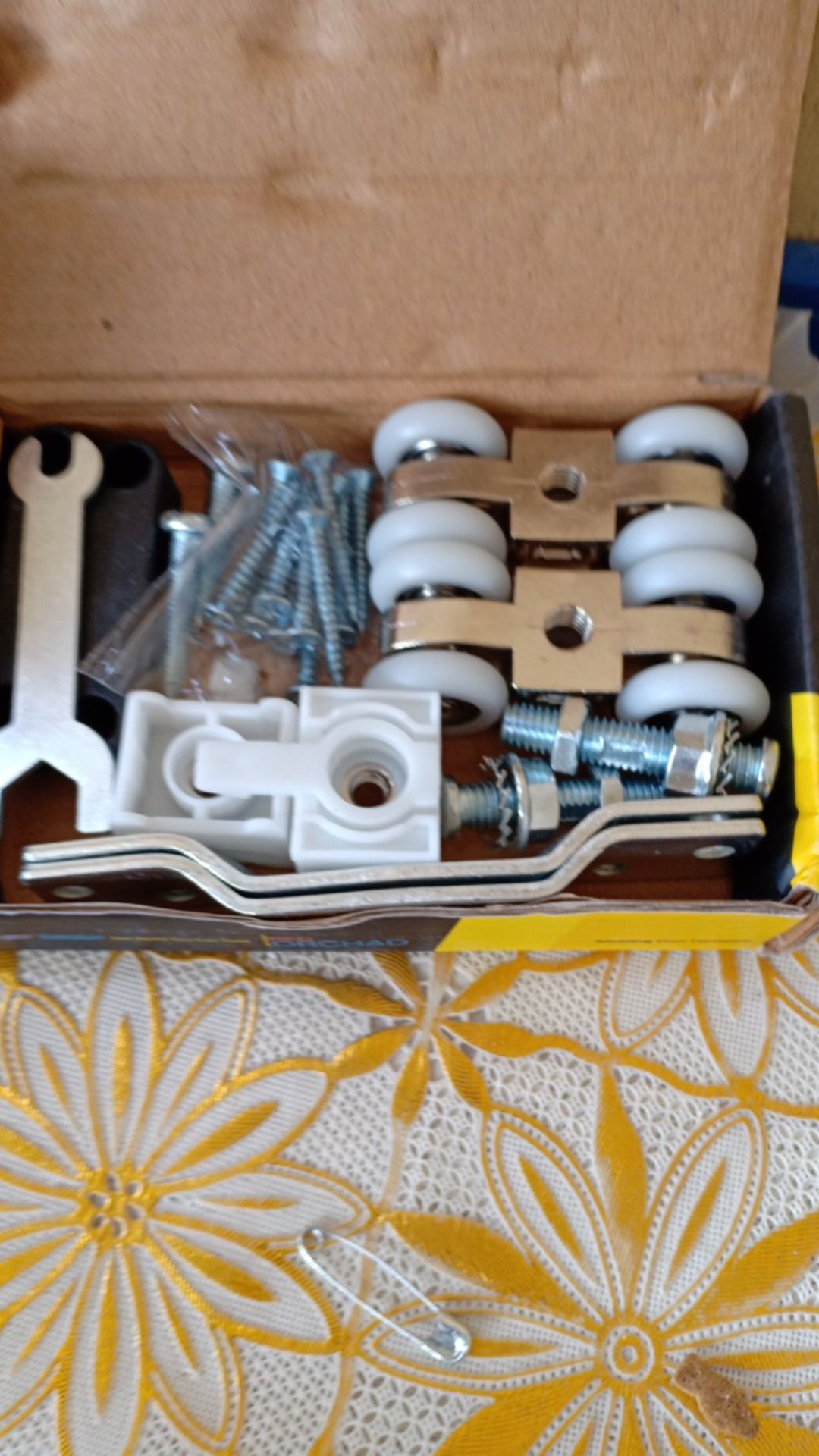 Grendel Kuping Dekson / Dekkson Dc 330 Grendel Kunci Jendela Geser / Sliding