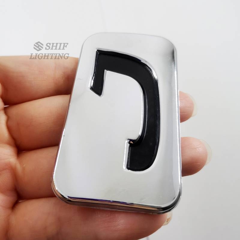 1pc Stiker Emblem Logo Innova V J Bahan Abs Untuk Mobil Toyota Innova