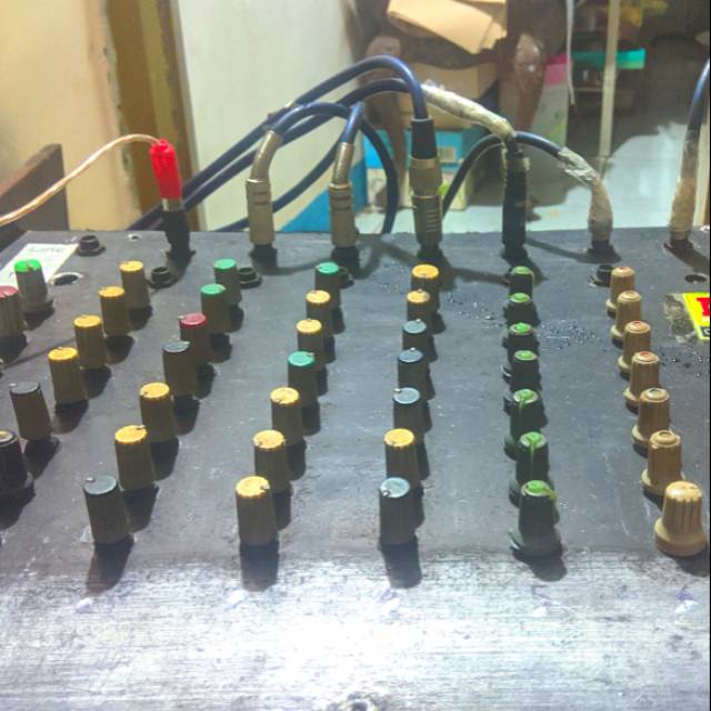 Mixer Rakitan 7ch minus Mati 1ch