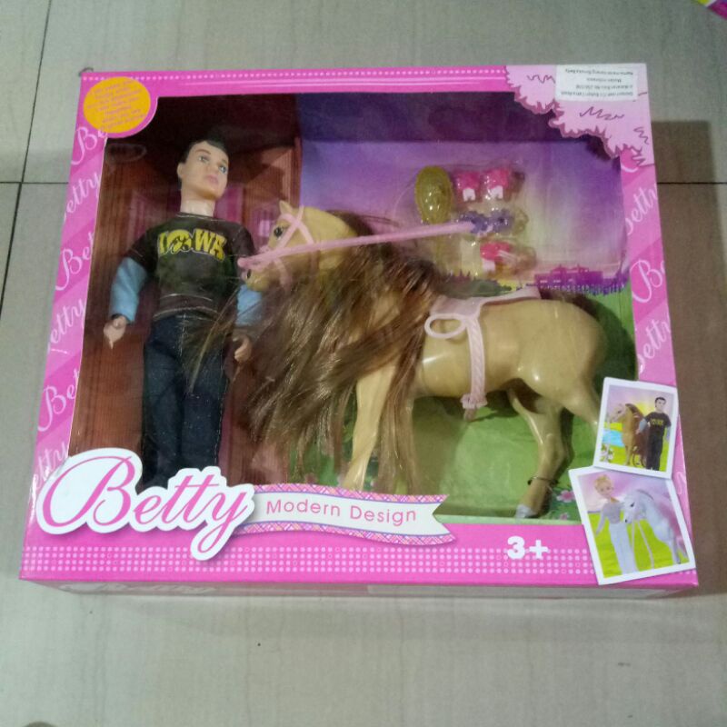 Mainan betty kuda