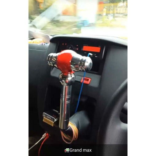 Tuas Gigi Mobil variasi