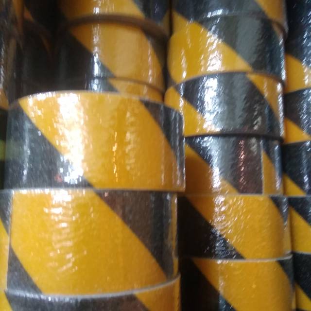 Anti slip lantai kuning hitam 2" x 3m