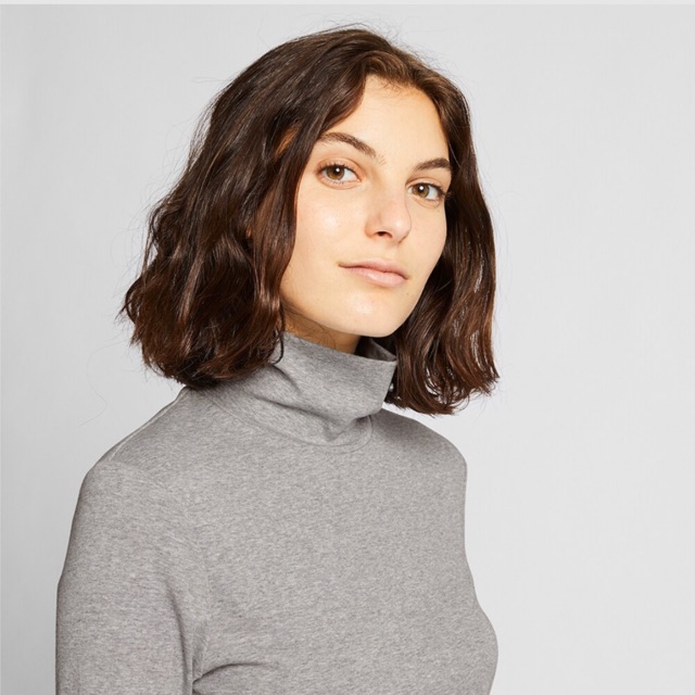 T-Shirt Katun Rib Turtle Neck Uniqlo Women
