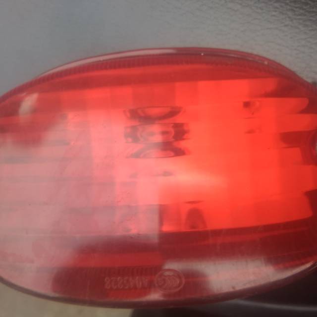 Lampu belakang Thunder 125