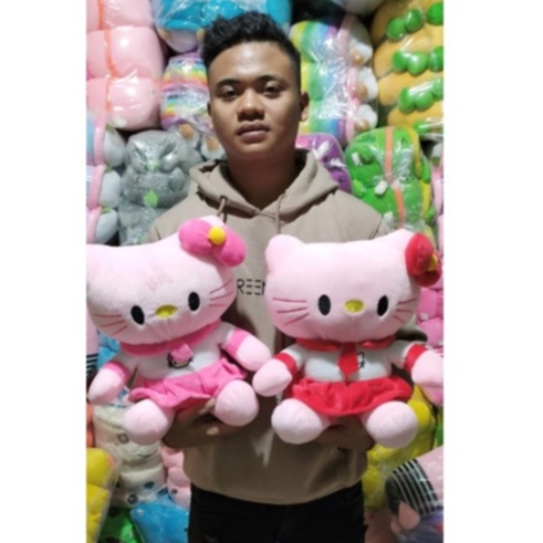 Boneka HELLO KITTY BAJU sekolah UKURAN 32 CM