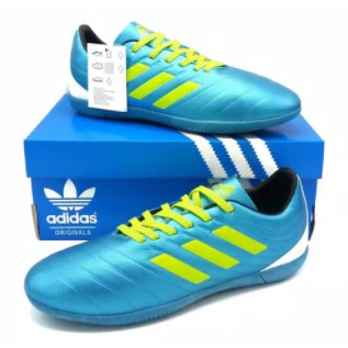 Sepatu Futsal / Sepatu futsal adidas / Sepatu adidas pria / sepatu futsal murah