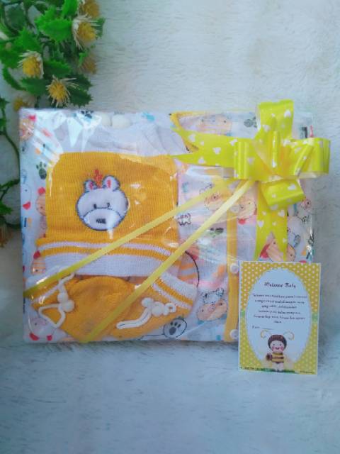 Hampers baby kado bayi newborn topi rajut baby gift set parsel bayi-3