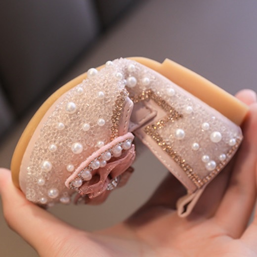 D617- Sepatu Pita dengan Mutiara Artifisial
