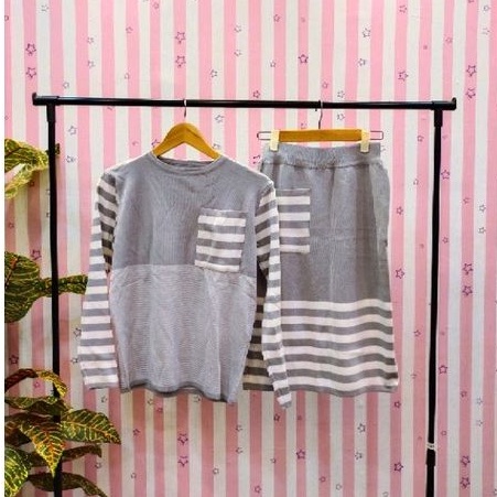 One Set Rajut/One Set Rajut Garis-Garis/Rok Rajut