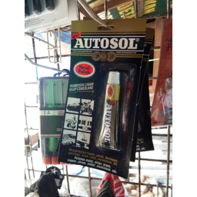 Autosol metal polish kecil