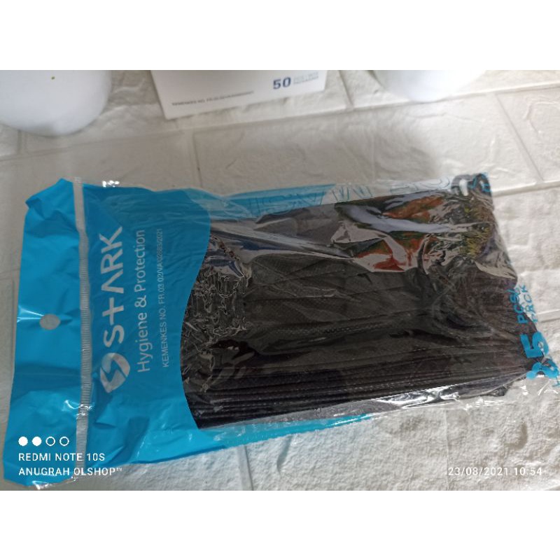 MASKER 3 PLY ISI 50 PCS NEW STARK BOKS KEMENKES