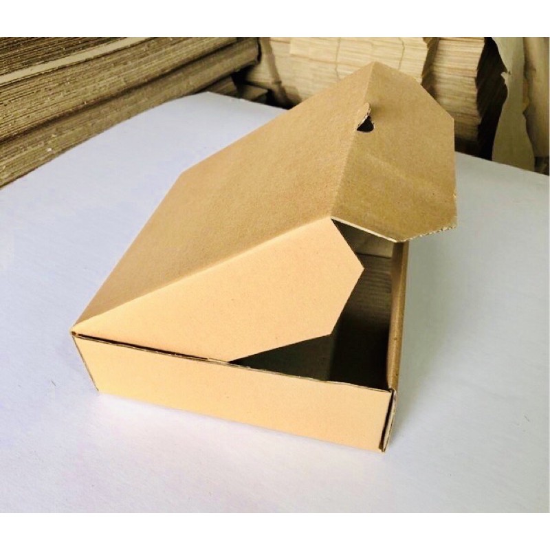 Kotak kardus medan Box 22x22x7cm Bahan bflute corrugated tebal kokoh untuk kue/pizza/cake