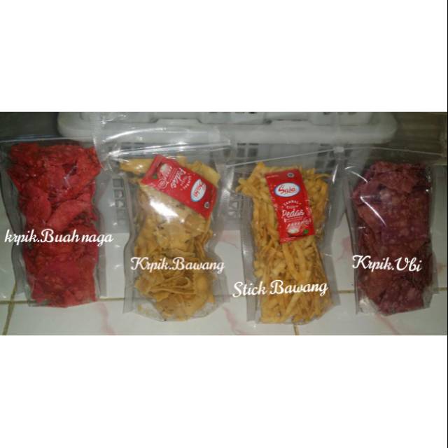 

Keripik kekinian, stik bawang, kripik buah naga, kripik ubi ungu, ketapang