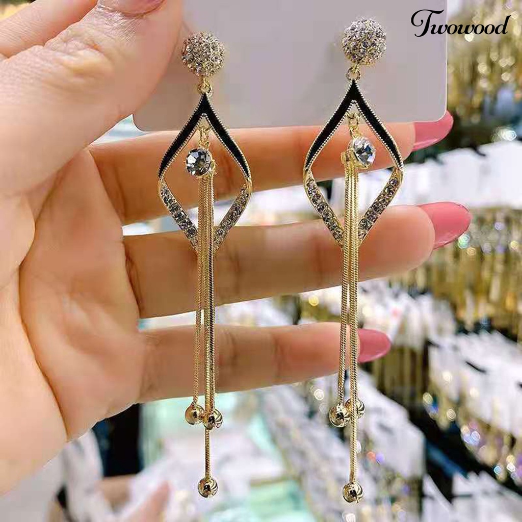 Twowood 1 Pair Women Earrings Tassel Rhinestone Durable Romantic Drop Earrings for Dating