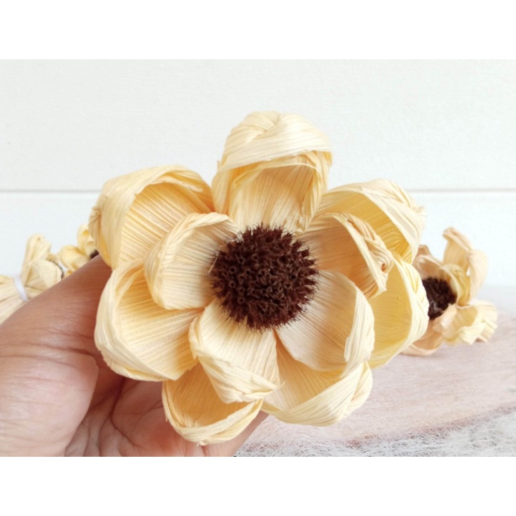 Dried Flower - Bunga Klobot Jagung Hiasan Mahar Rustic Bunga Kering Hiasan Dekor Seserahan by Ferame Galeri rustic