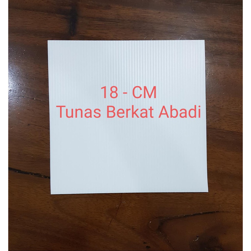 Tatakan kue coklat kotak 18 cm