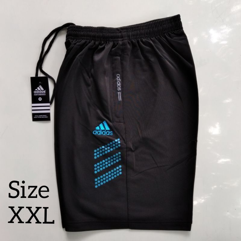 Celana pendek olahraga pria dewasa