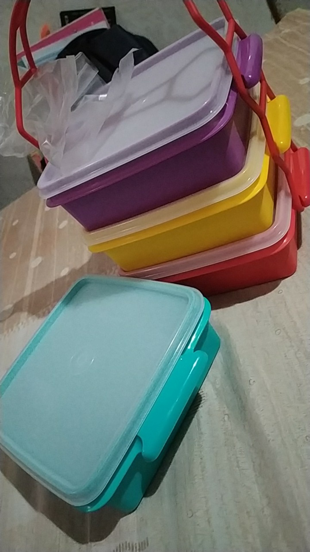 Carry All Set Aneka Warna ( Rantang )tupwr